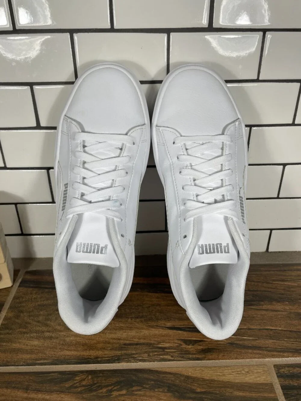Puma Smash Platform v3 Shoes Womens Size 9 White Leather Casual Low Top Sneakers